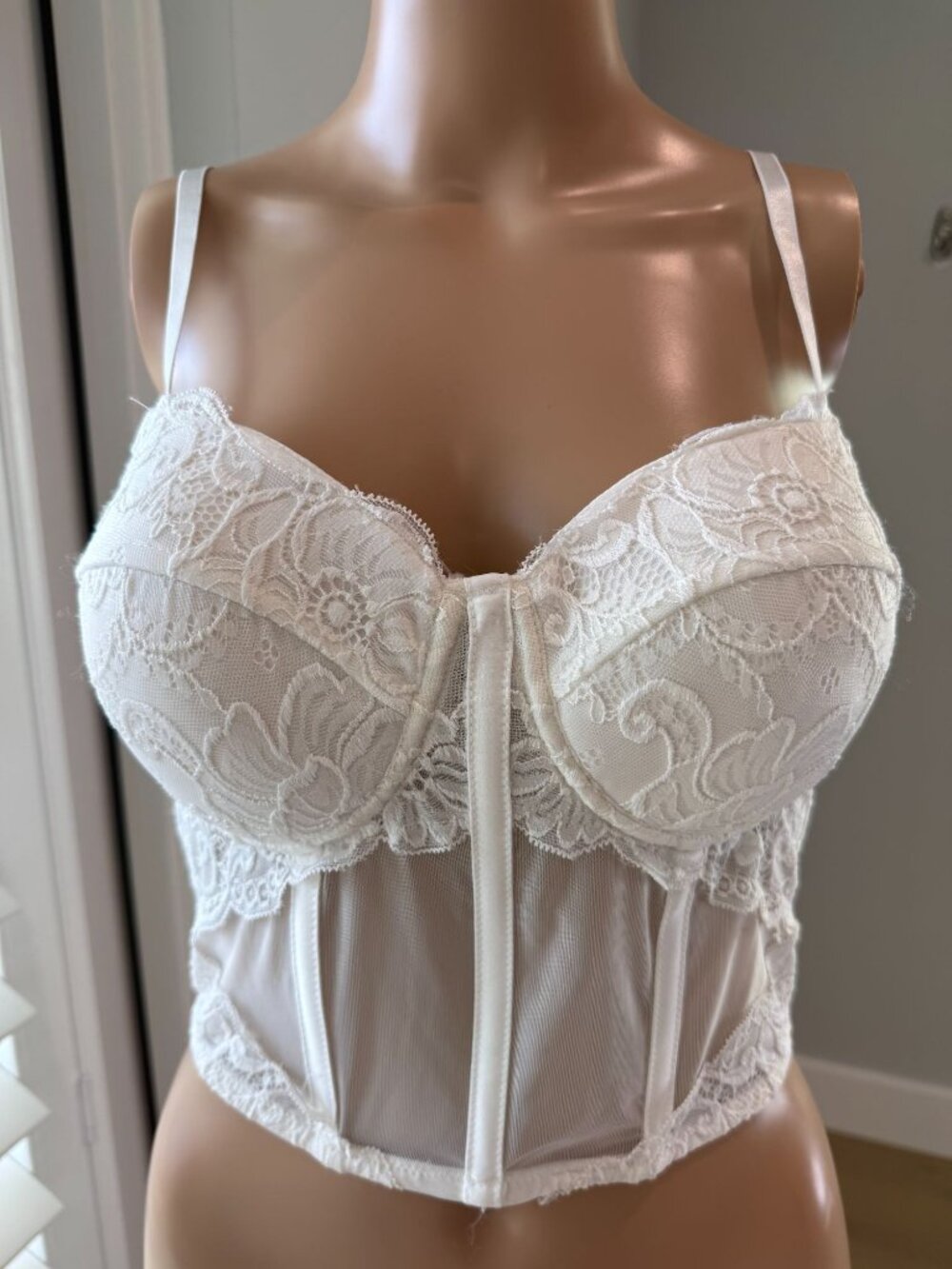 Say What? White Lace & Mesh Corset Bustier Crop Top - Size L